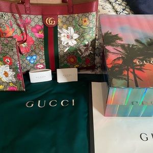Gucci large Ophidia tote